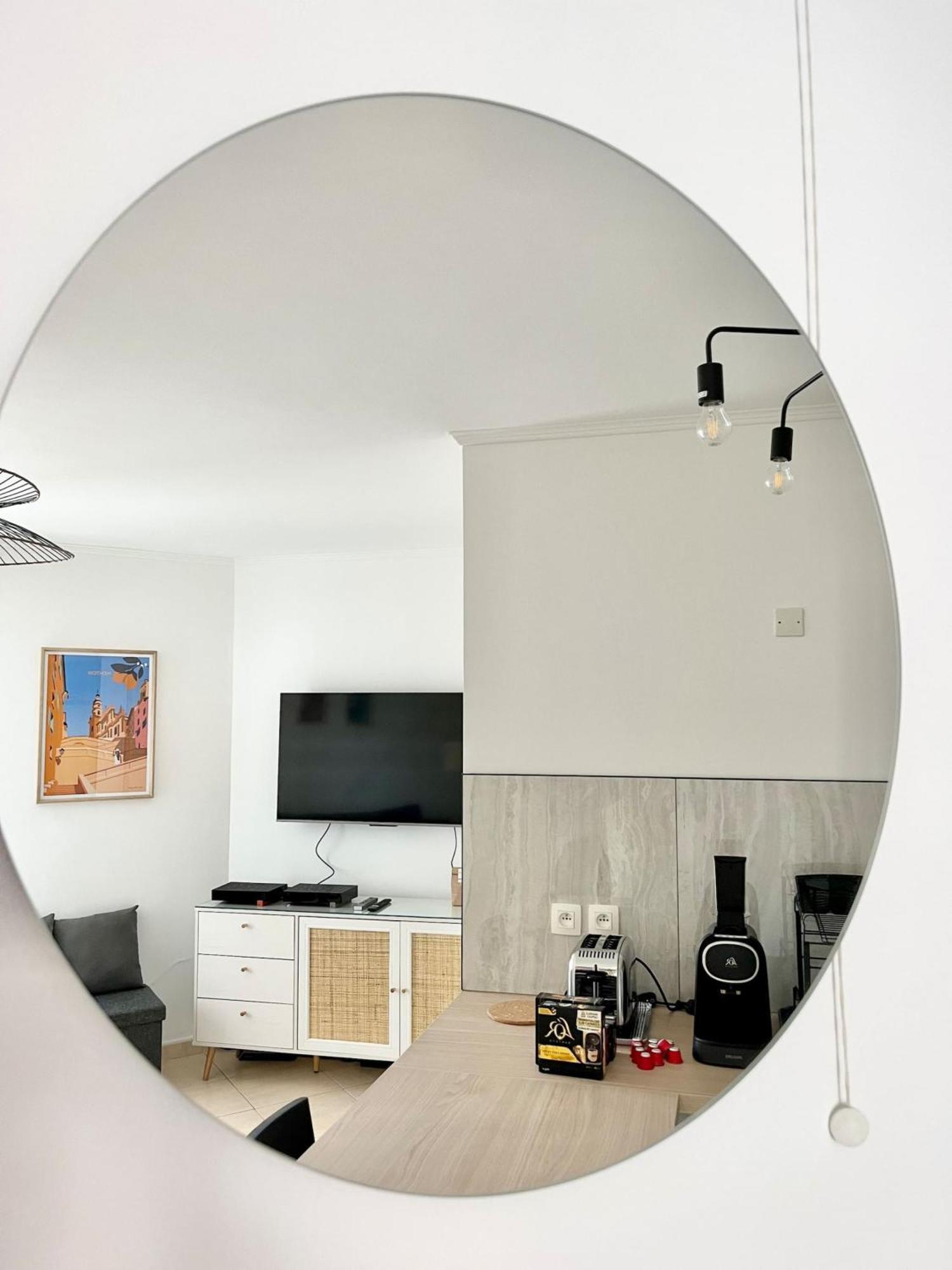 'La Villa Melanie' Neuf, Equipe, Terrasse, Centre Menton Exteriör bild