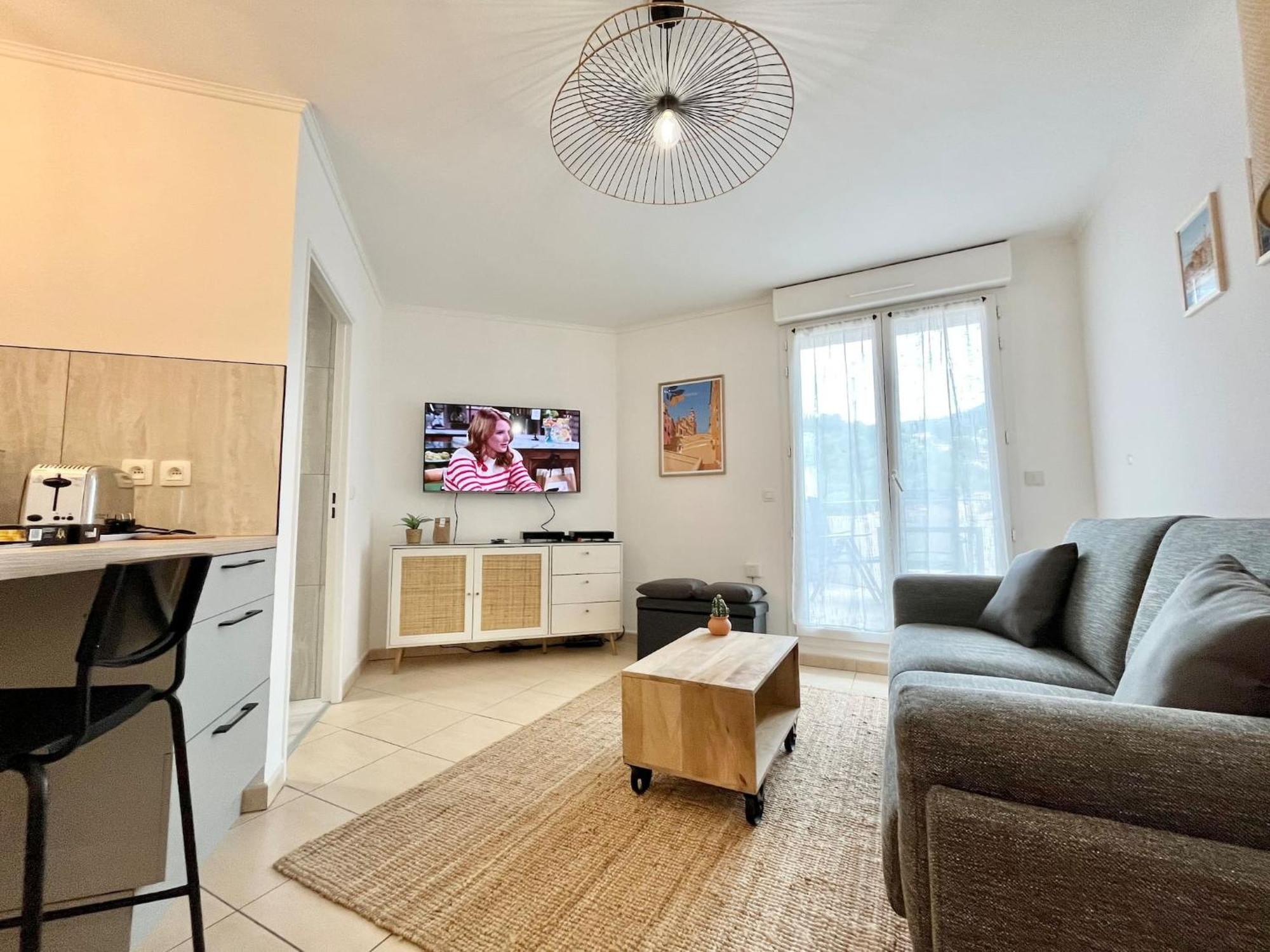 'La Villa Melanie' Neuf, Equipe, Terrasse, Centre Menton Exteriör bild